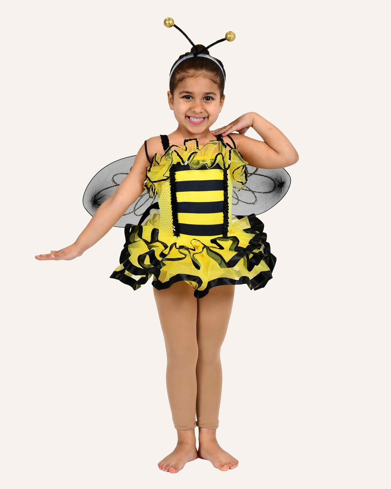 A young dancer in a Stouffville Academy KinderDance class for JK students